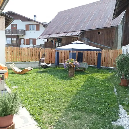 別荘 Greuth Hutte *