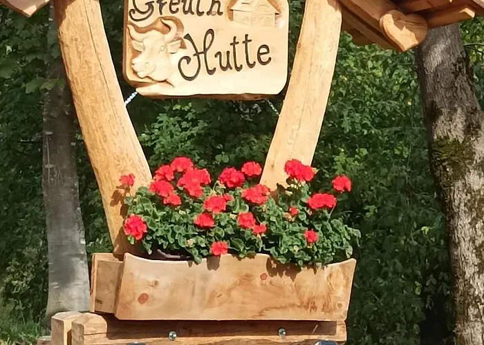 Greuth Hutte *